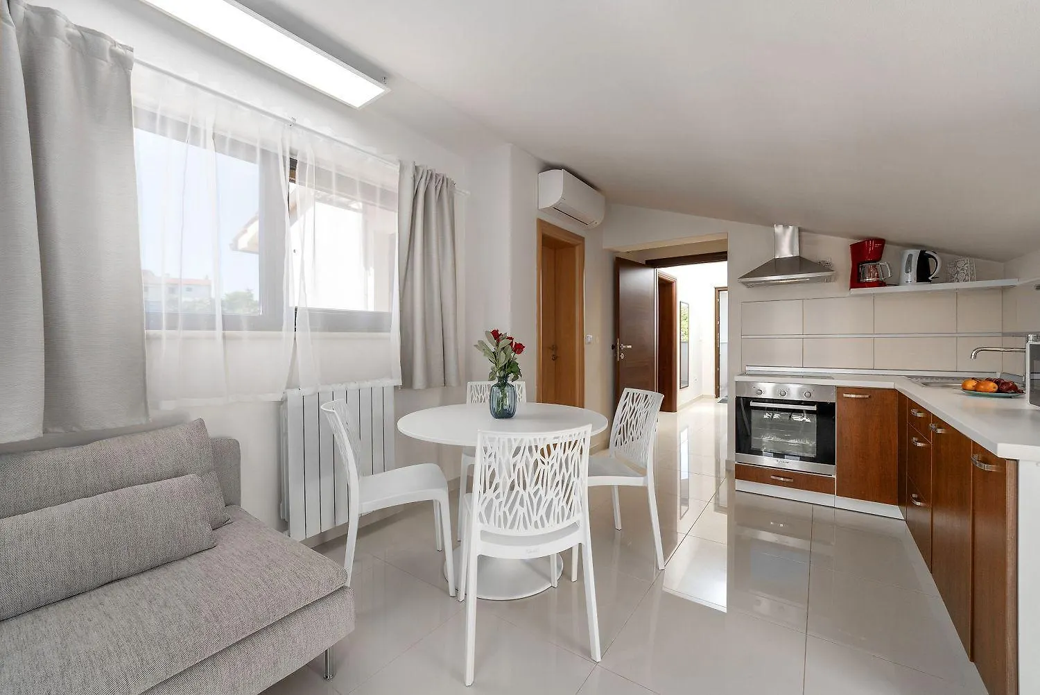 Traumhaftes Apartment Nur 100 Meter Zum Strand Mit Jacuzzi, Meerblick, Salzwasserpool Funtana 0*,