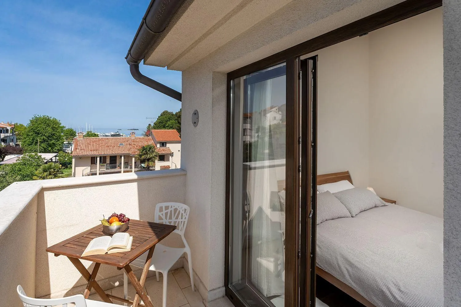 Traumhaftes Apartment Nur 100 Meter Zum Strand Mit Jacuzzi, Meerblick, Salzwasserpool Funtana
